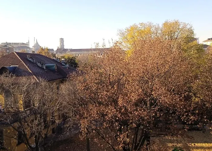 La Casa Di Nora * Turín