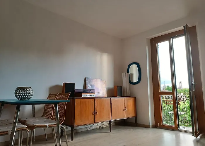 La Casa Di Nora * Turín