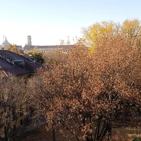 La Casa Di Nora * Turín
